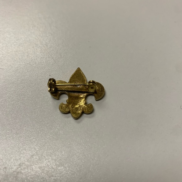 Boy Scout of America Pin set ( 3 piece ) - Picture 3 of 7